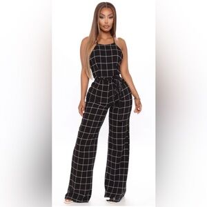 🌸. Black and White Checkered Jumpsuit